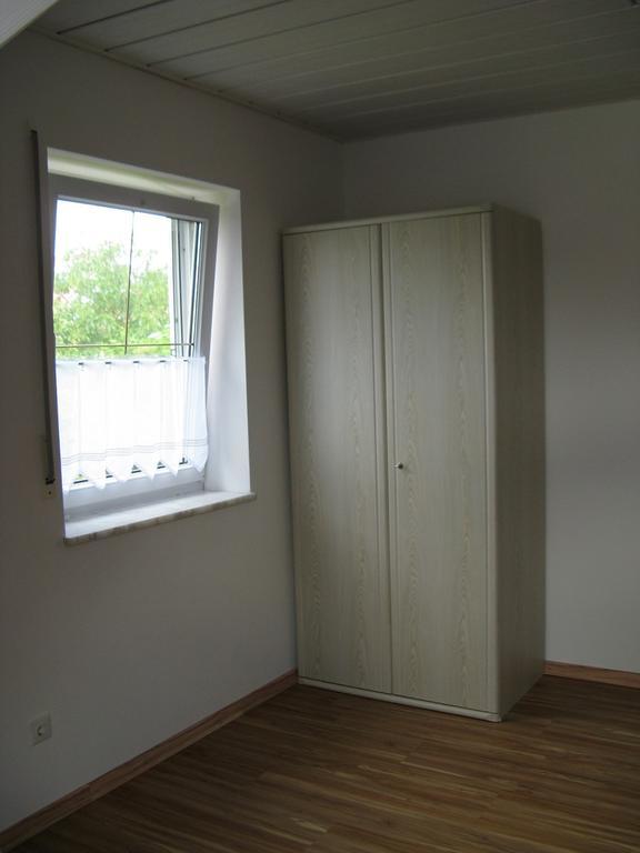 Ferienwohnung Am Kapellenaecker Ноймаркт ин дер Оберпфалц Екстериор снимка